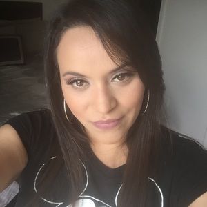 Meet your Posher, Liliana